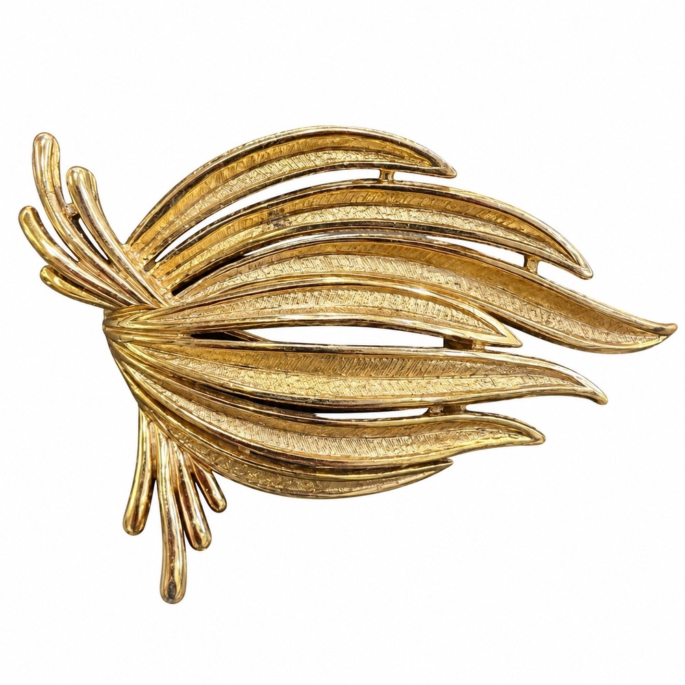Trifari Brooch Vtg Gold Tone Textured Leaf Spray Mid Century Pin 2.25"